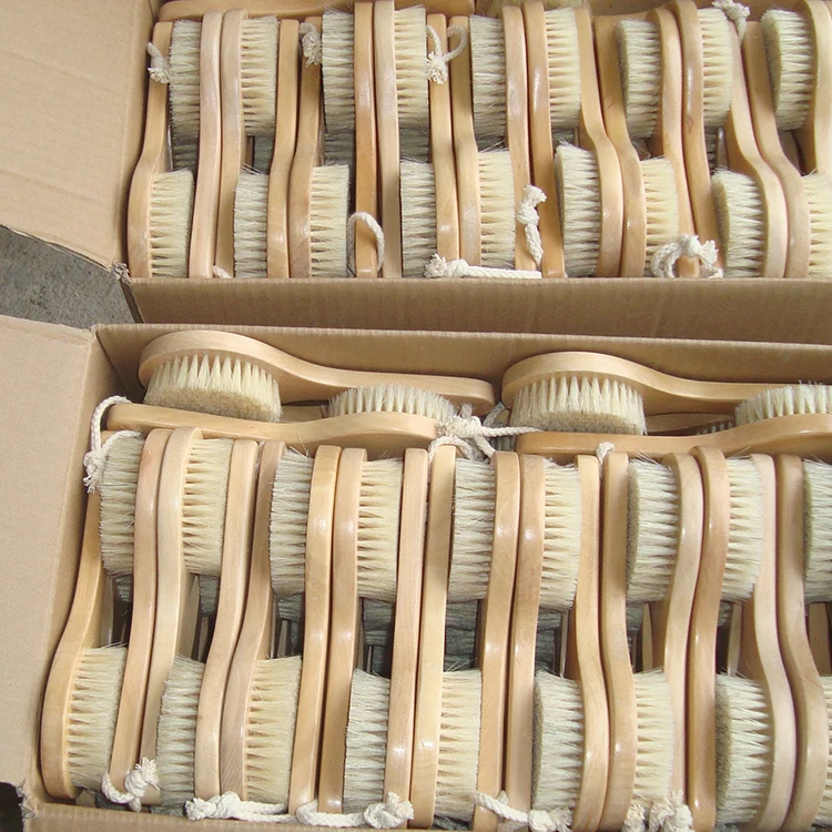 Wholesale High Quality Wood Long Handle Facial Cleansing Brush For