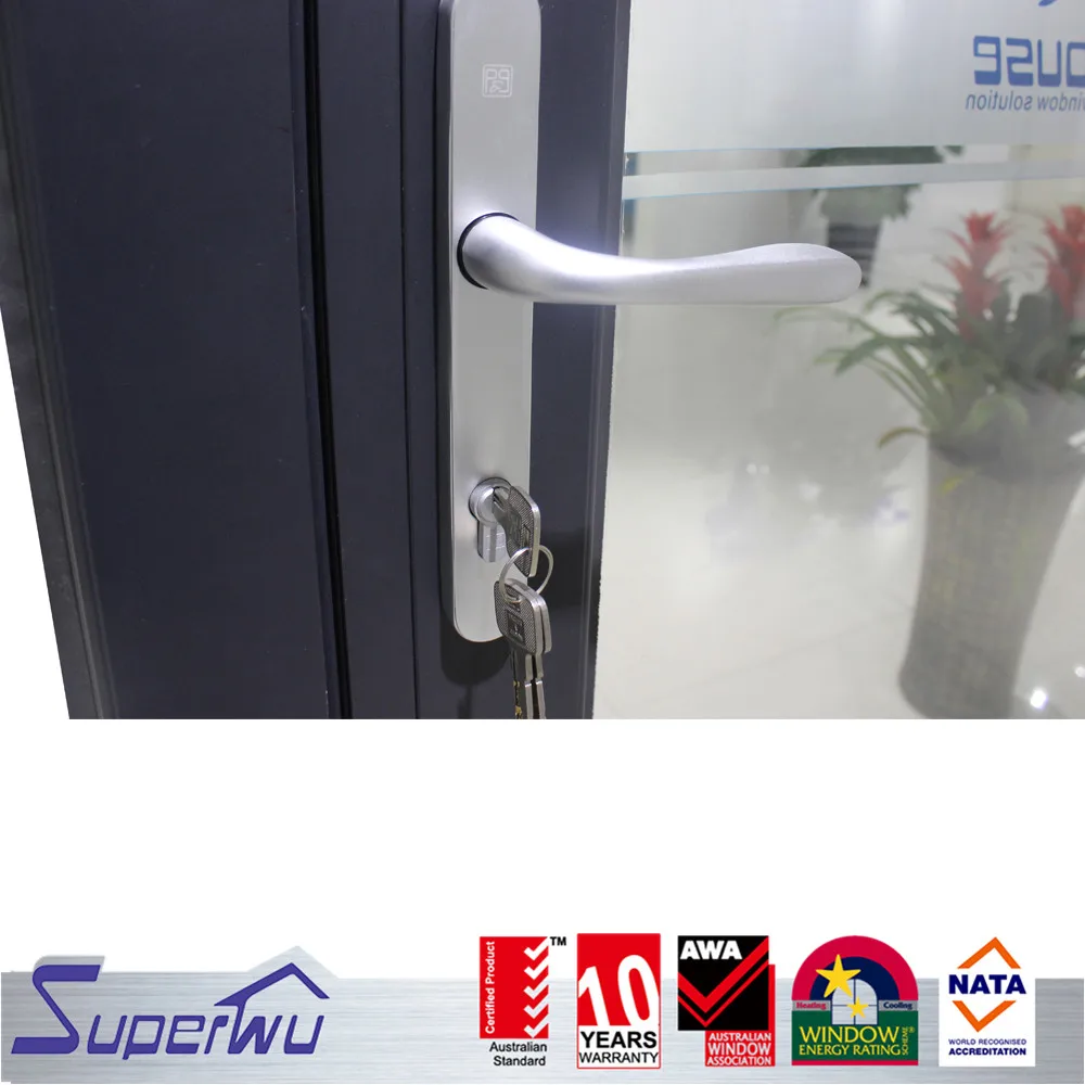 Aluminum doors meet Australia standard fold door exterior with retractable net