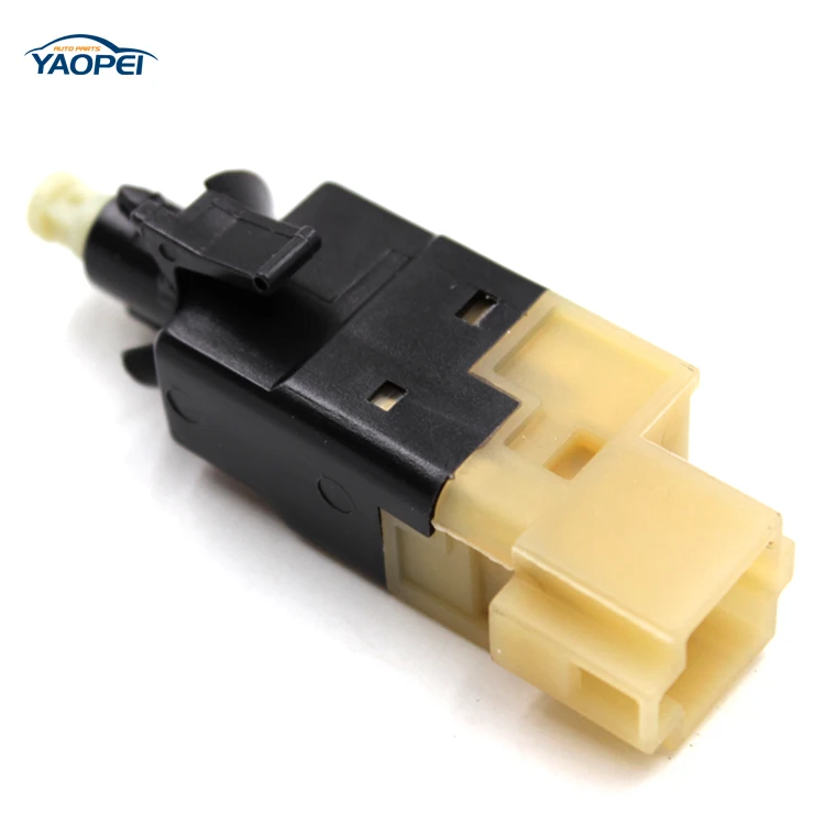 New 0105454409 For Mercedes W211 219 Brake Pedal Mounted Stop Light