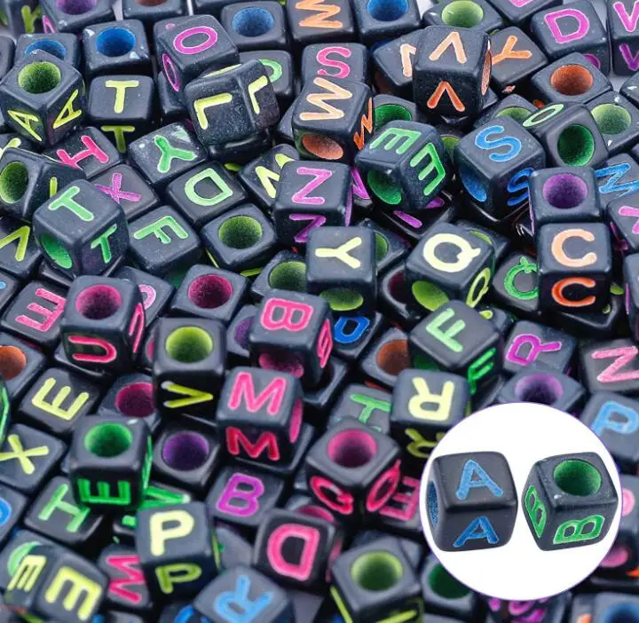 1400pcs 5 Color Acrylic Alphabet Cube Beads Letter Beads With 1