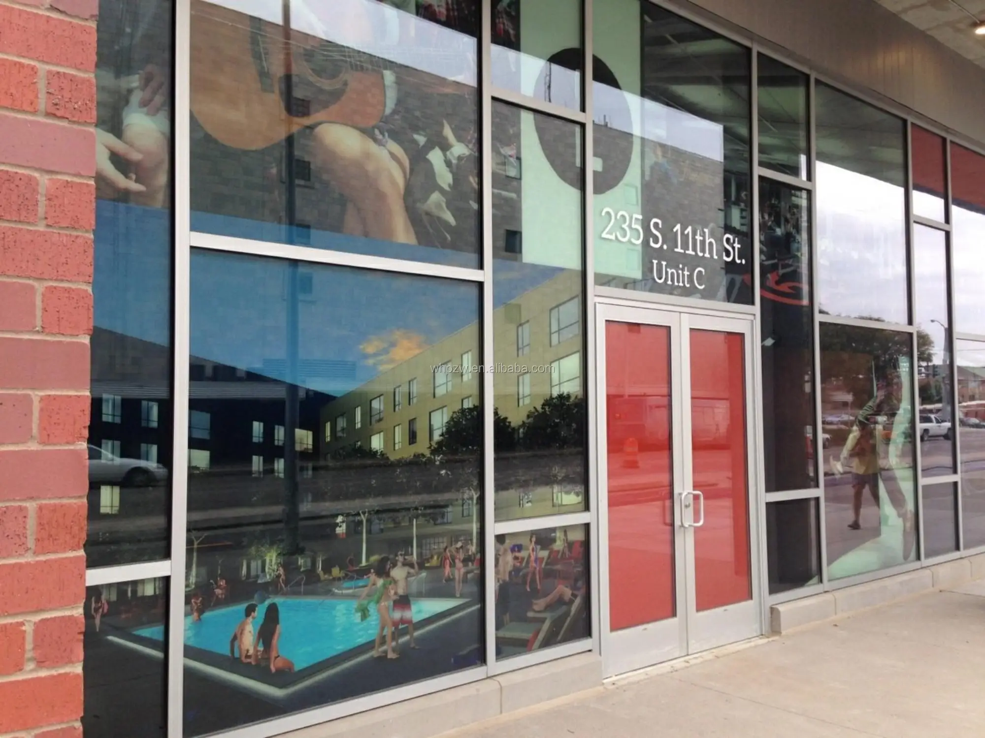 Окно магазина. Магазин окон пвх. Хорошие окна магазин. Компания окна. Лучшие оконные фирмы.