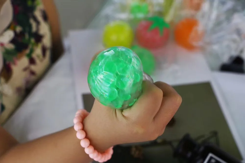 jelly bead squishy ball