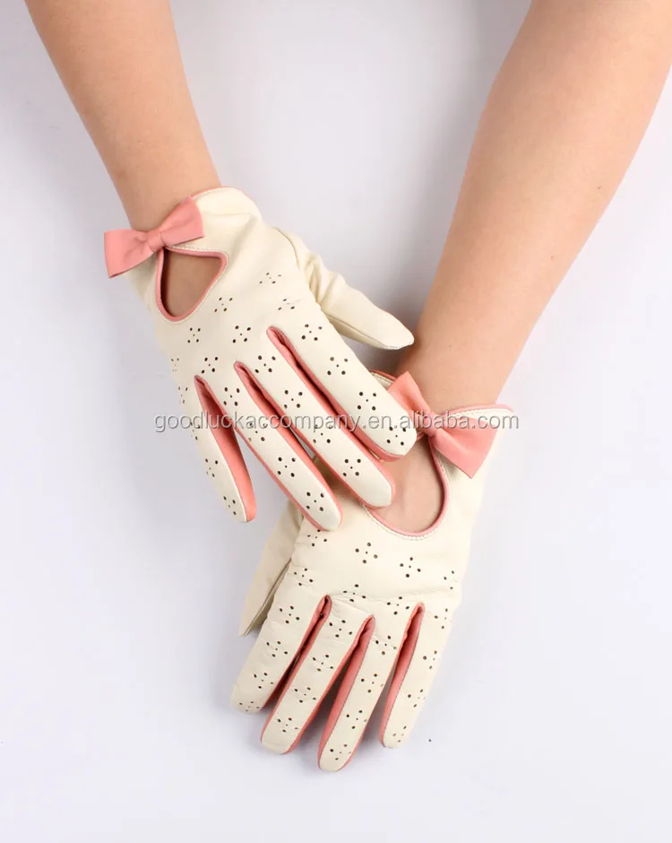 Girl's cream short driving leather gloves with butterfly