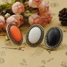 Dámsky retro prsteň s rôznymi farbami kamienkov z Aliexpress