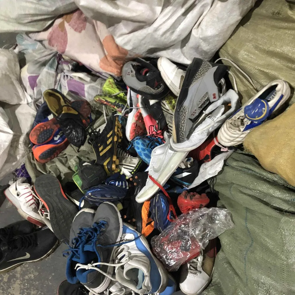 where can i buy on shoes