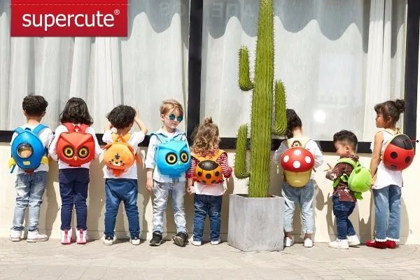 New design kids wholesale children backpack,school bag for teenagers,promotional gift