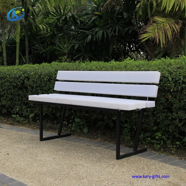 outdoor bench.jpg