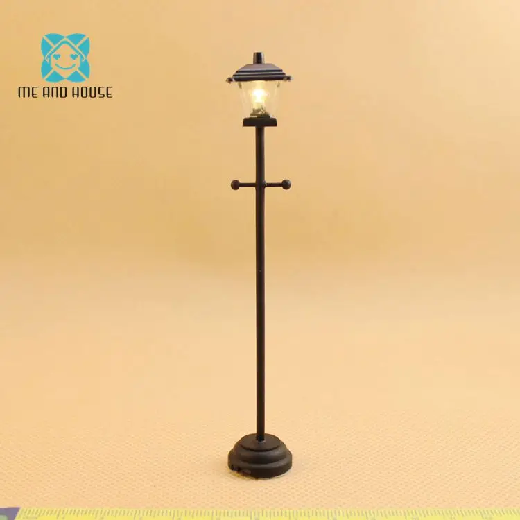 miniature street lamp battery operated