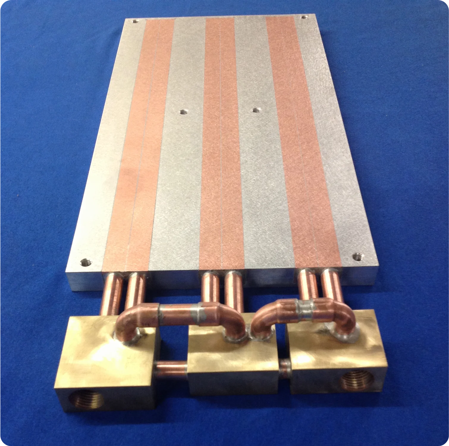 Highperformance Aluminum Water Cooling Block With Copper Heat Pipe