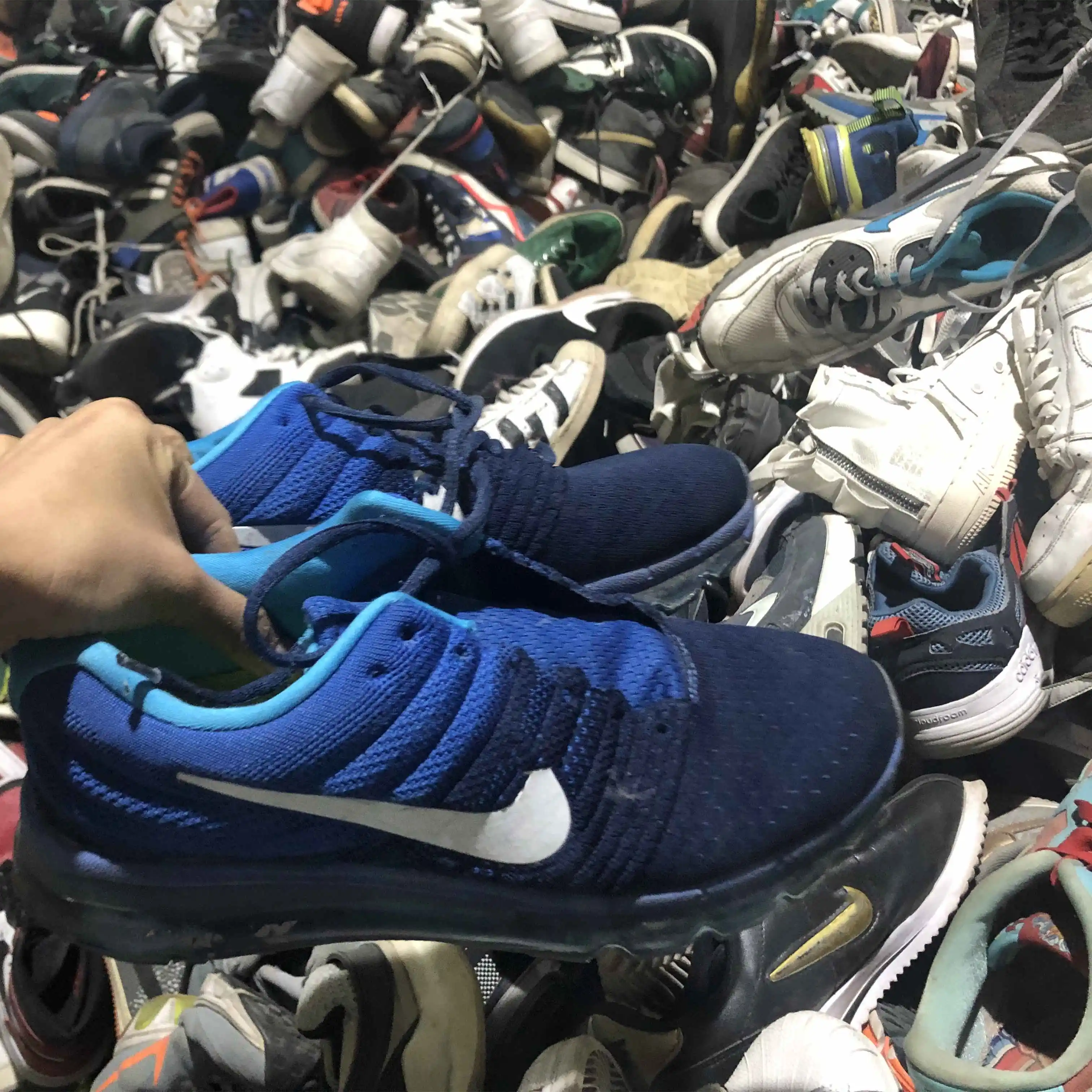 buy sneakers for cheap