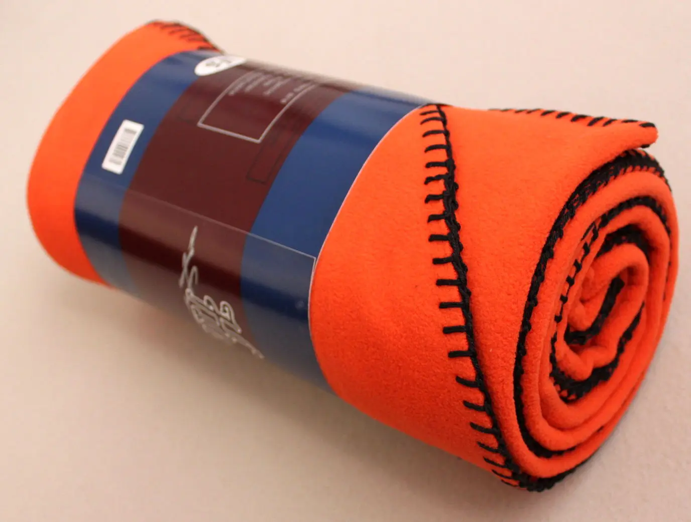 High Quality Cheap Wholesale 100 Polyester Airplane Blanket Travel