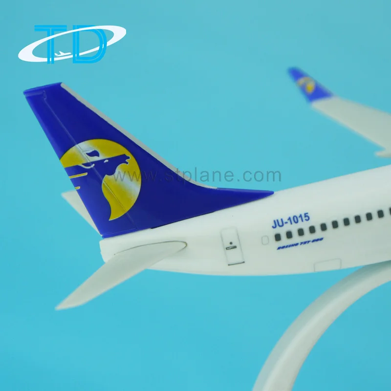 1:20019.5CM MONGOLIAN AIRLINES BOEING 737-MAX8 Passenger Airplane Diecast Model