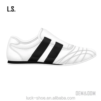 youth training shoes