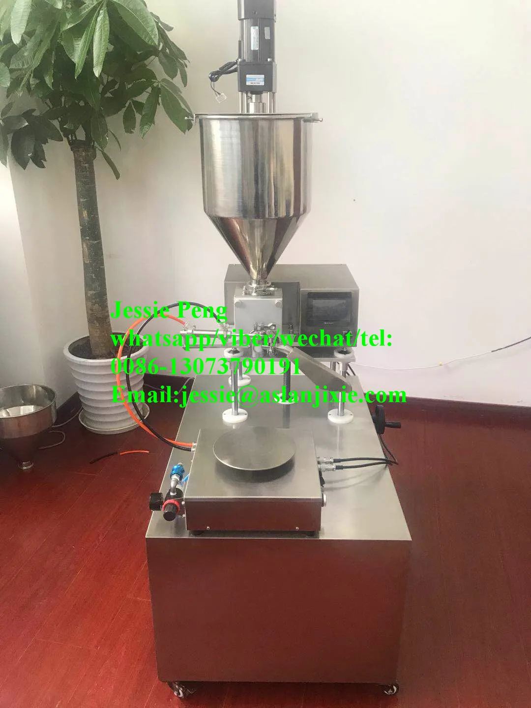 cream making machine01_.jpg