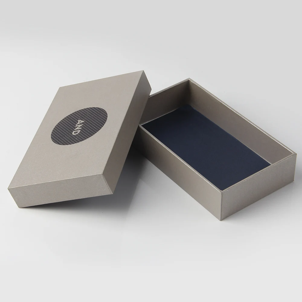 中国供应商批发小内纸包装礼品盒