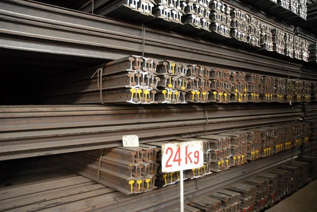 24kgs light Rail.jpg