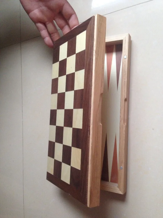 Good Quality Maple/walnut Wood International Chess Pieces And Checkers