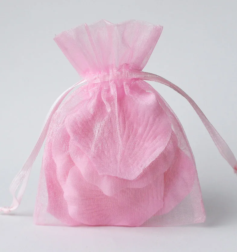 Розовые мешочки игра. Мешочек из органзы. Подарочные мешочки из органзы. Розовый подарочный мешочек. Мешочек из органзы большой.