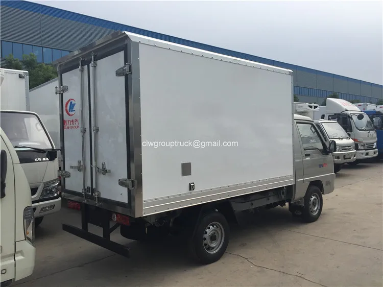 refrigerator truck5.JPG