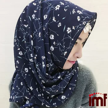 Floral Muslim Girl Hijab Style