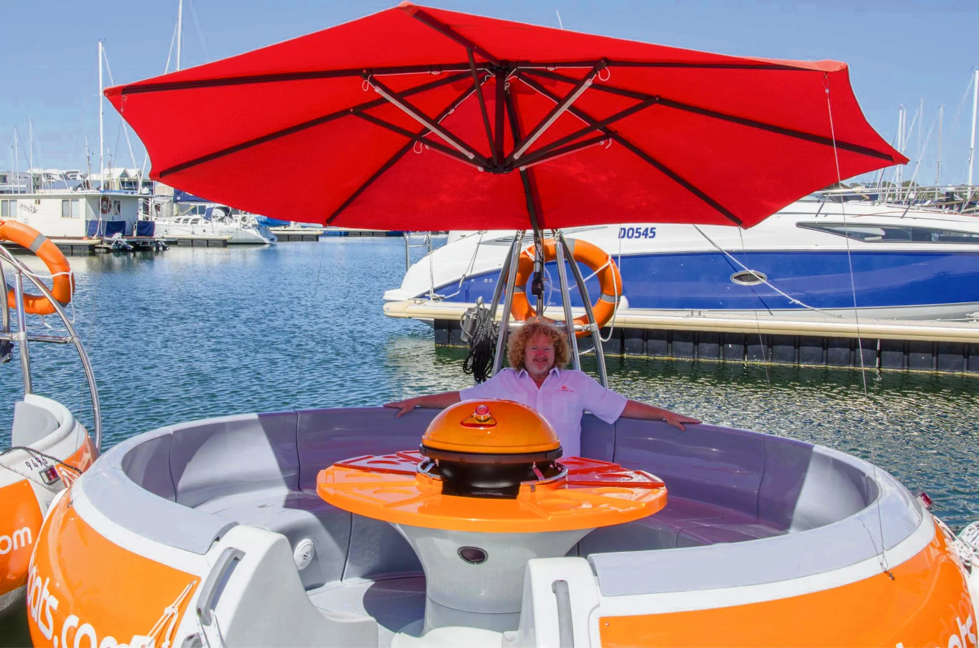 chinese high quality water leisure pedal boat bbq donut boat for