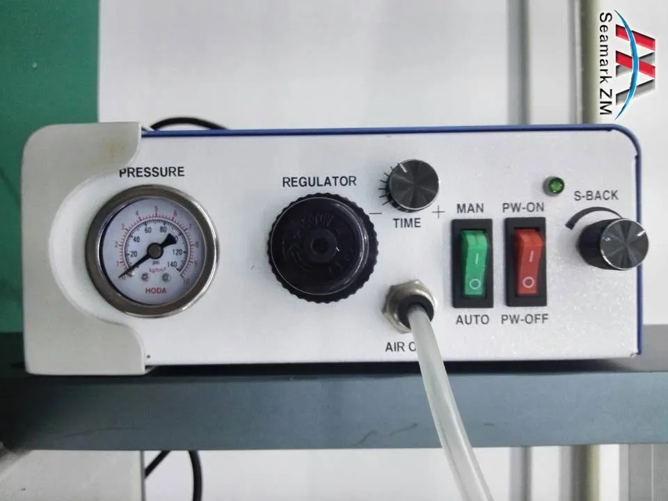 original factory automatic desktop glue dispensing machine/dispenser robot ZM-300ED.jpg