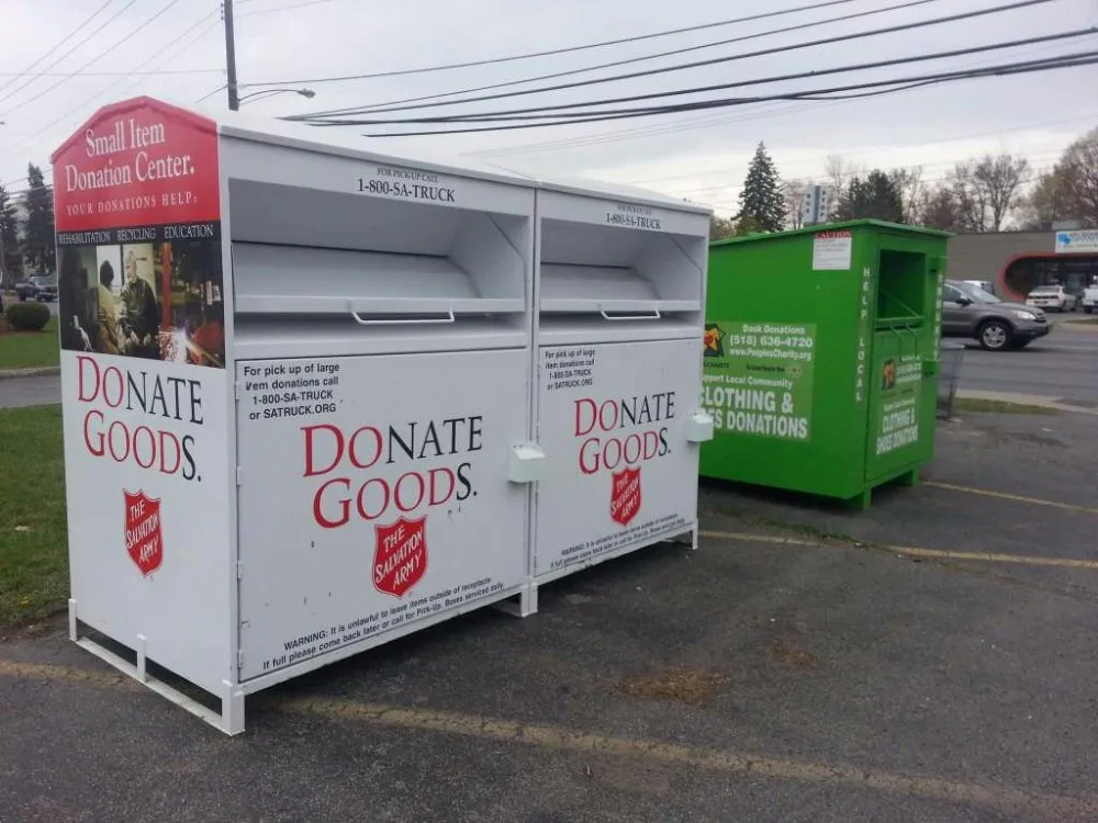 Out Door Clorthing Donation Bin Blue Clothing Donation Bin Industrial