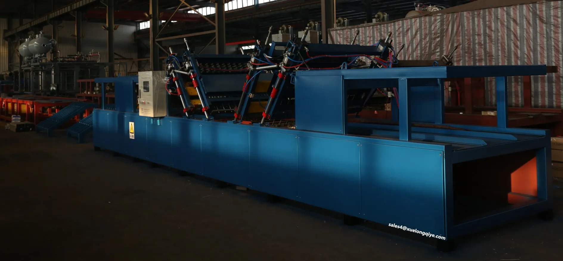 3D panel machine 03.jpg