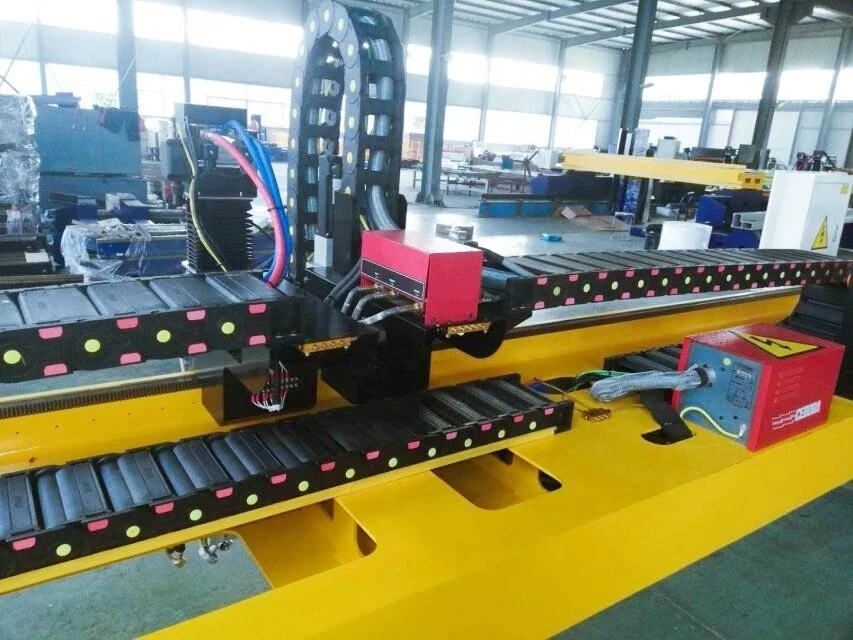 Gantry type CNC plasma flame cutter machine metal cutting machine huayuan power source glk200