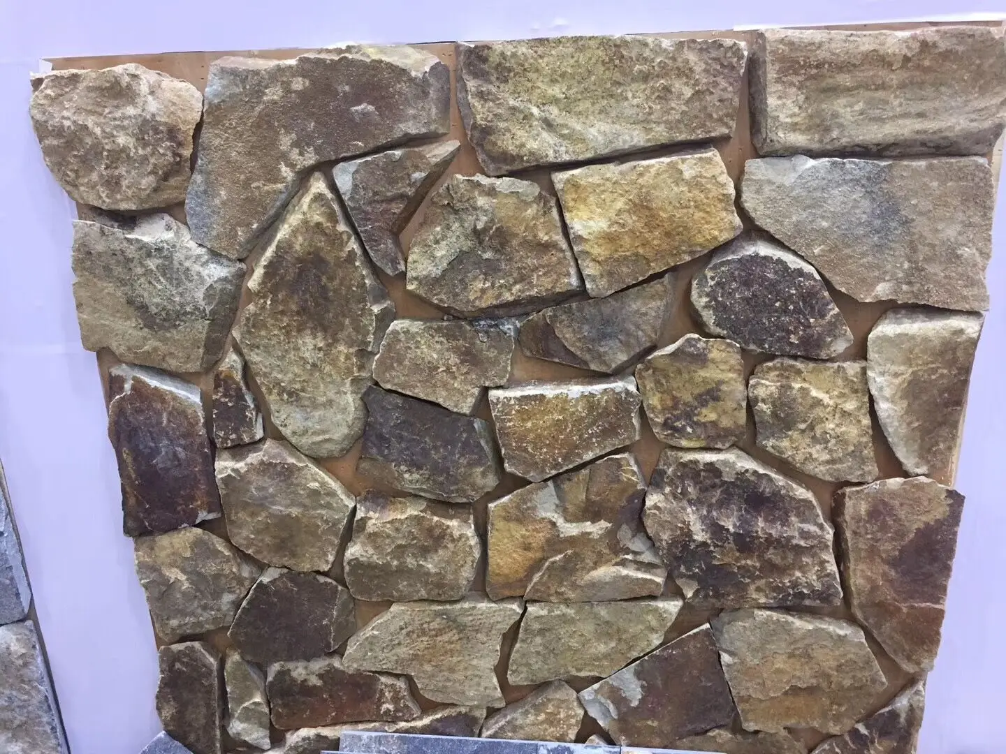 石材壁タイル石材 Buy Rock Stone Stone Wall Tiles Building Stone Product On Alibaba Com