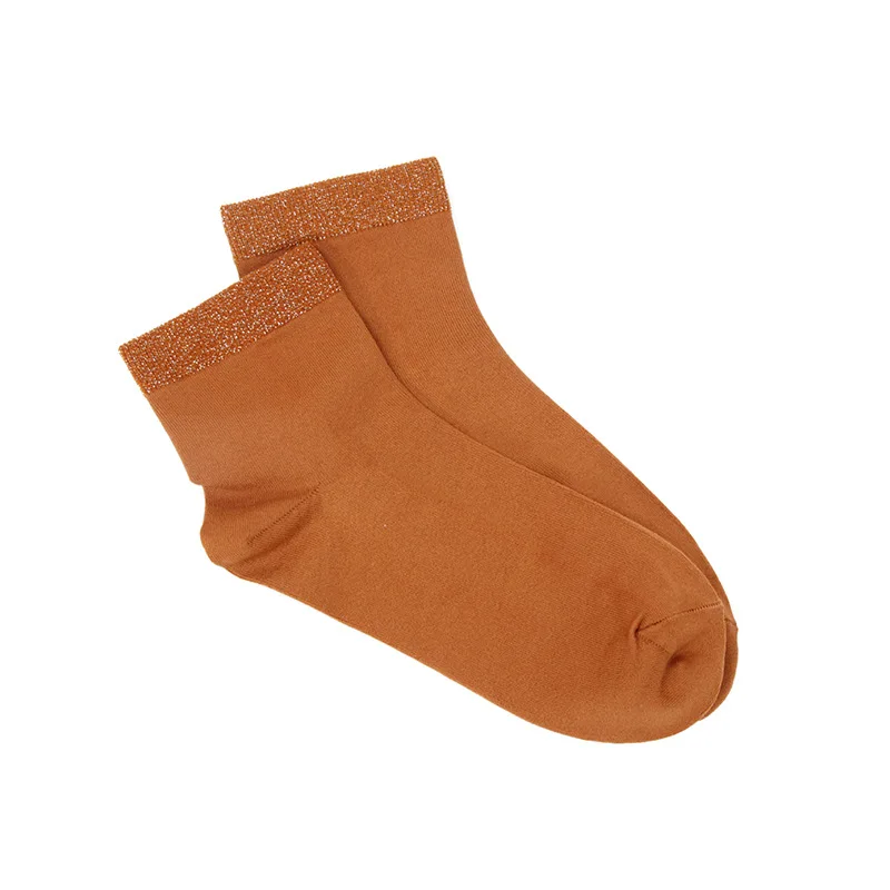 定制袜子反光纱丝绸天鹅绒溢价感觉踝袜日本纯色银色丝绸袜子工厂批发