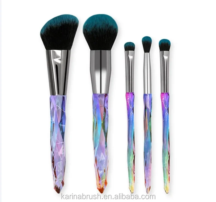 makeup brush 01.png