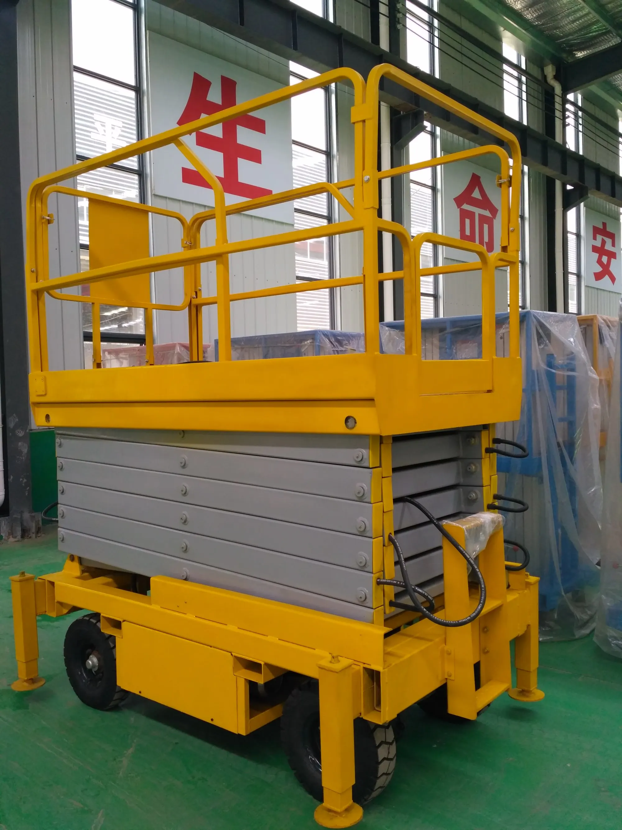 500kg 12m Small Crane Equipment Scissor Lift Platform With Sjy0.512