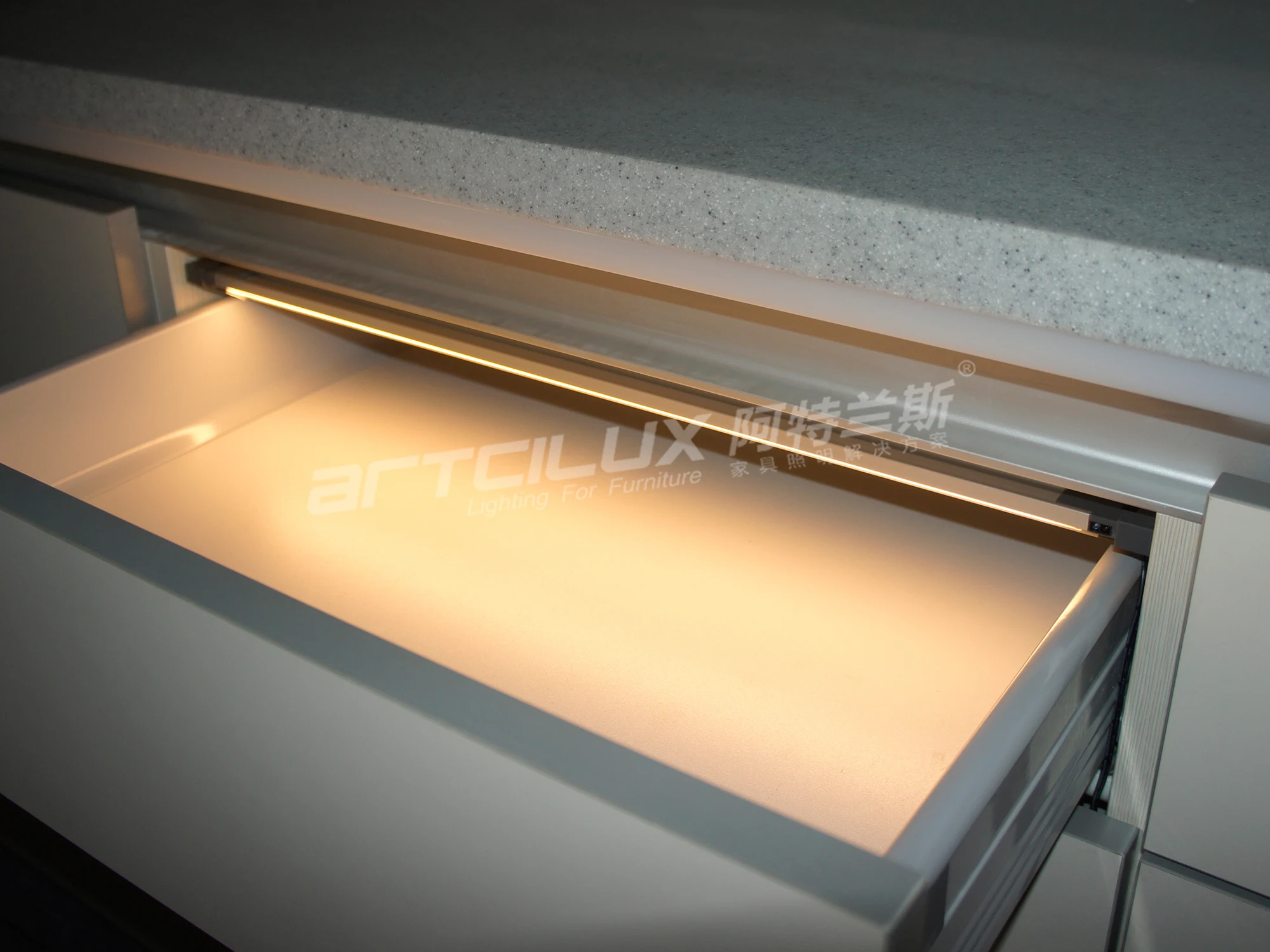 automatic drawer lights