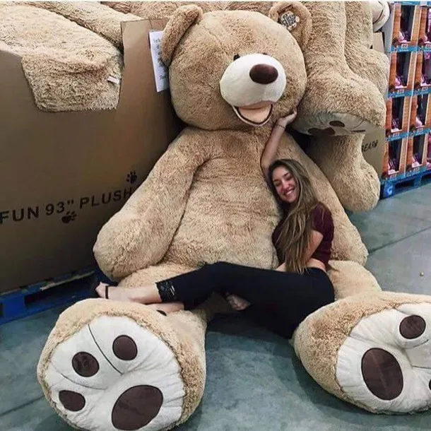 gigantic teddy bear