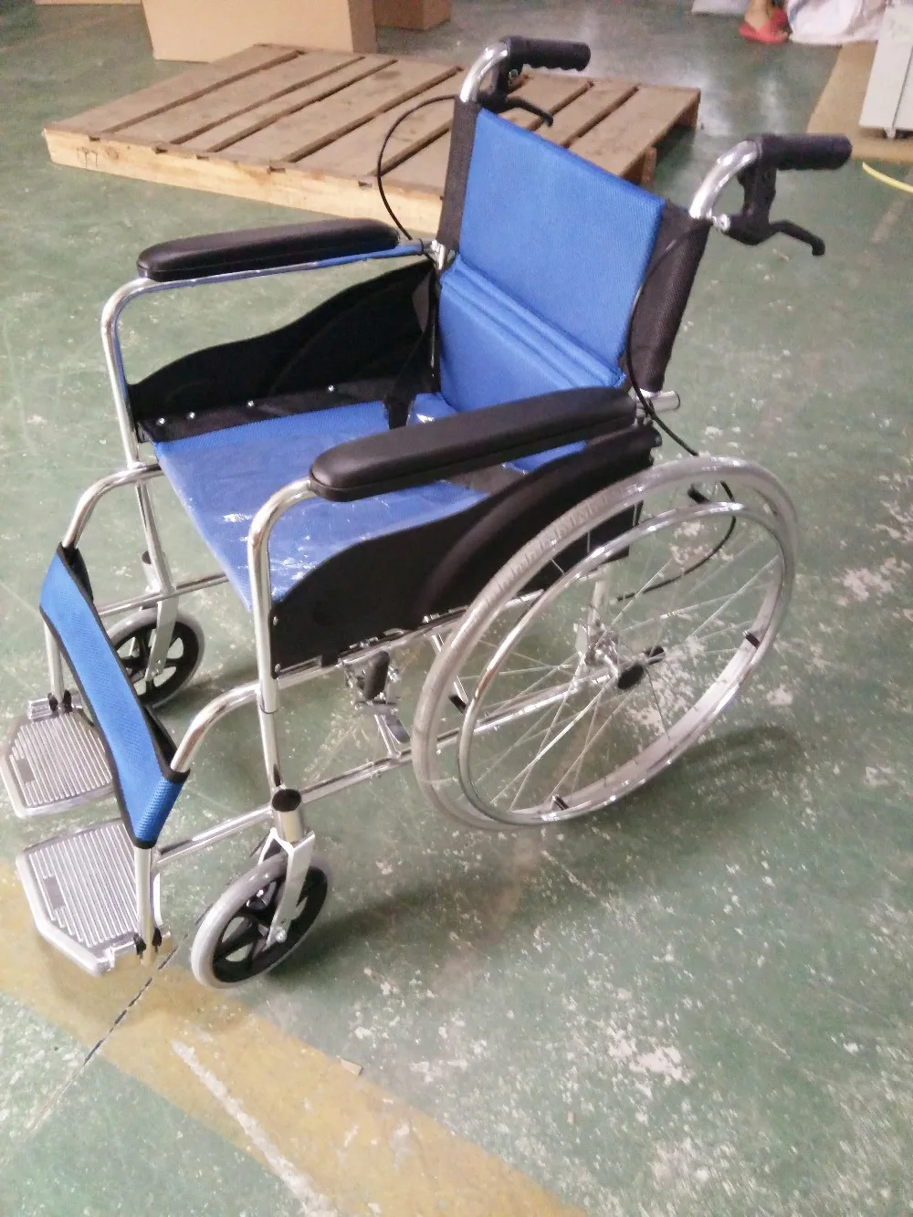 High Quality Aluminum Lightweight Wheelchair Modern Wheelchair - Buy ...