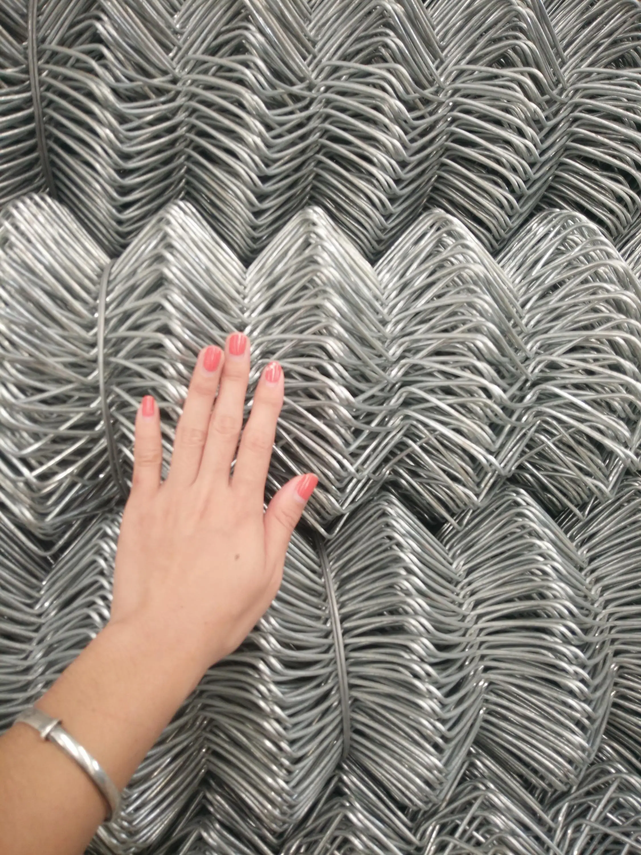 6 Ft. X 50 Ft. 11.5gauge Galvanized Steel Chain Link Fabric / Chain