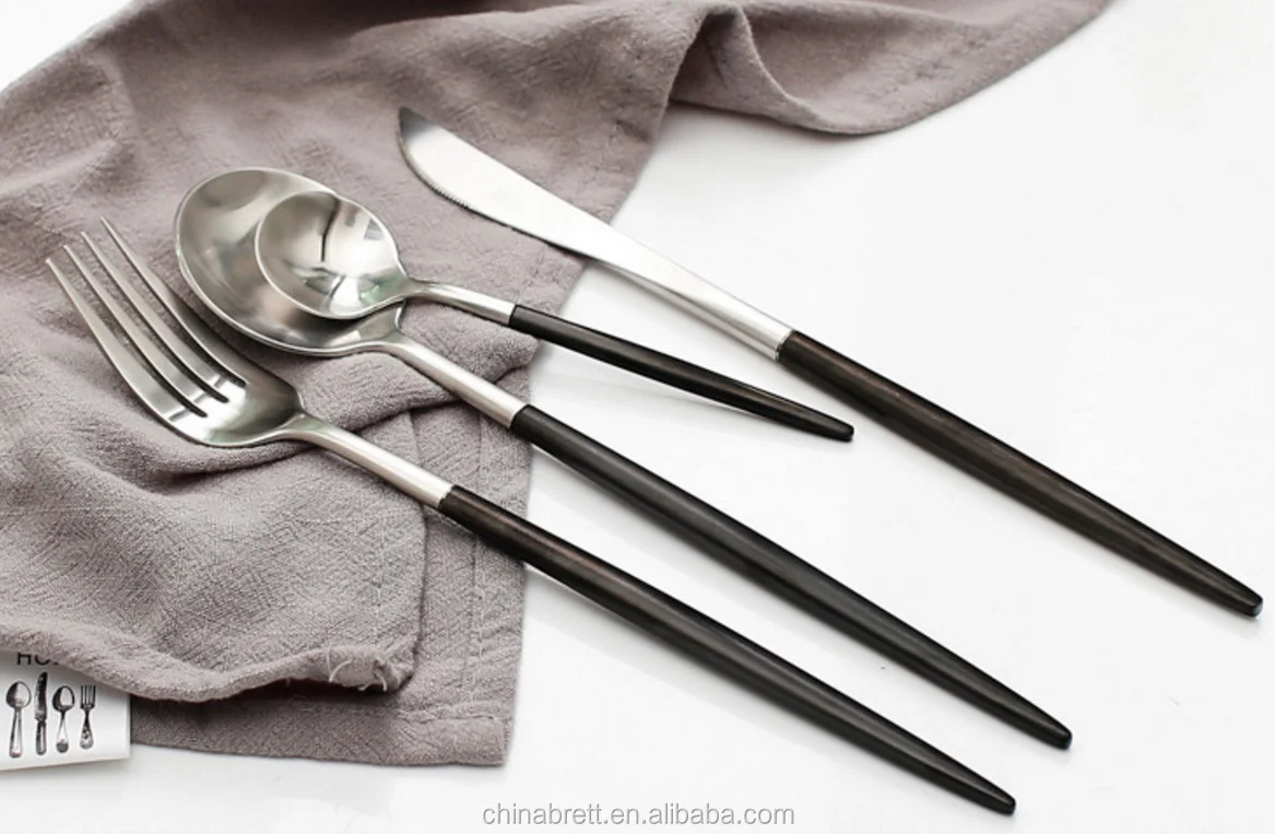 Western 18/10 Stainless Steel Silver And Gold Cutlery Set With White Handle