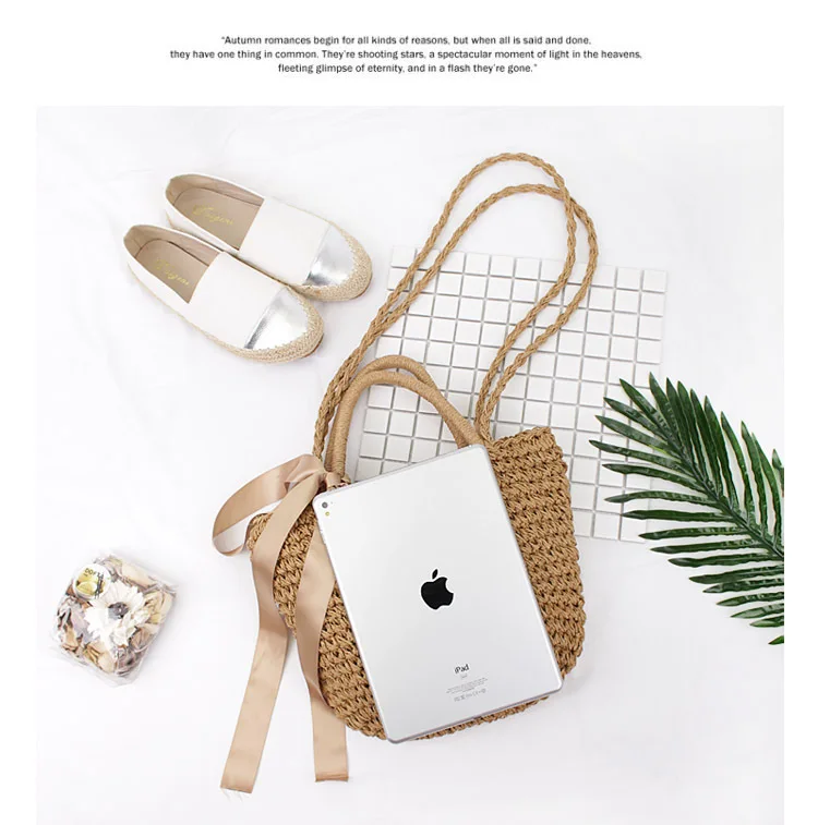straw tote bag 2.jpg