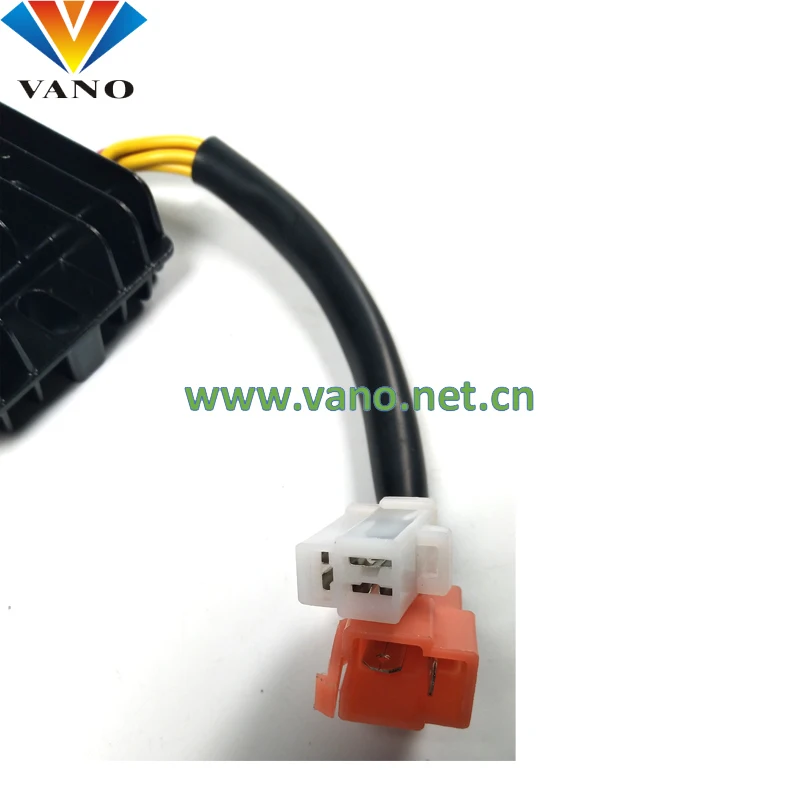 SMASH voltage regulator 5 pins 2 plugs rectifier