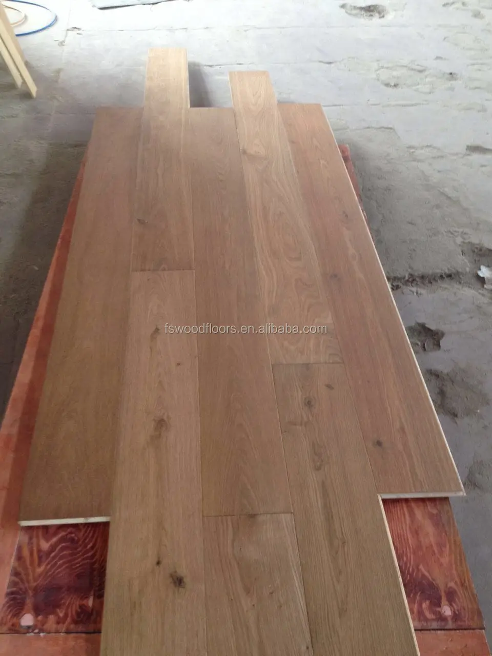 natural oiled smooth surface (1).JPG