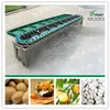 Vegetable and fruit sorting machine according to the weight