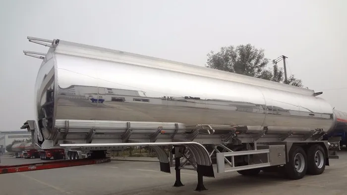 Semirremolque tanque de aluminio 36.000 L para combustible, 3 ejes ...