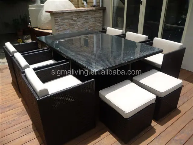 Hot sale new style outdoor furniture plastic outdoor rattan dining table and chair set