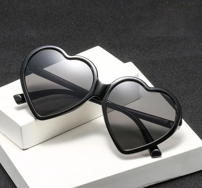 Top selling Heart Shape UV400 Polarized Sunglasses for Women Men