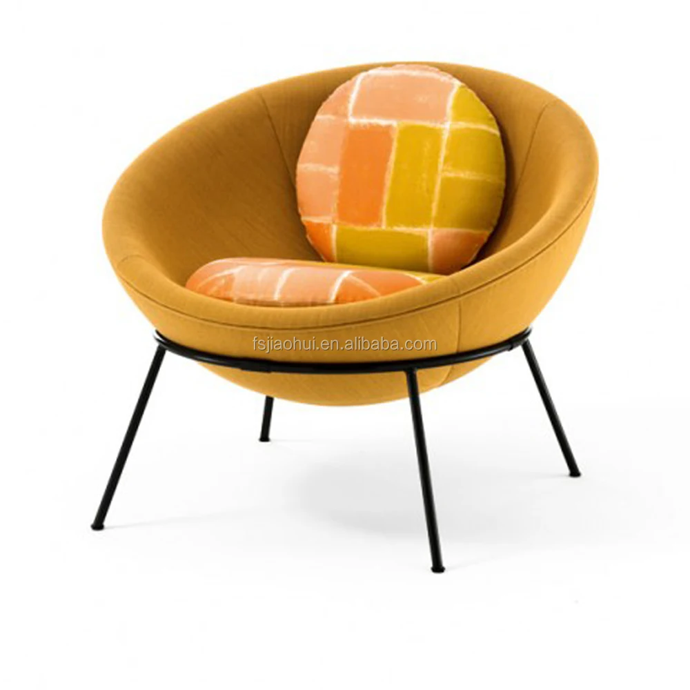 Bowl Chair by Lina bo Bardi & Arper