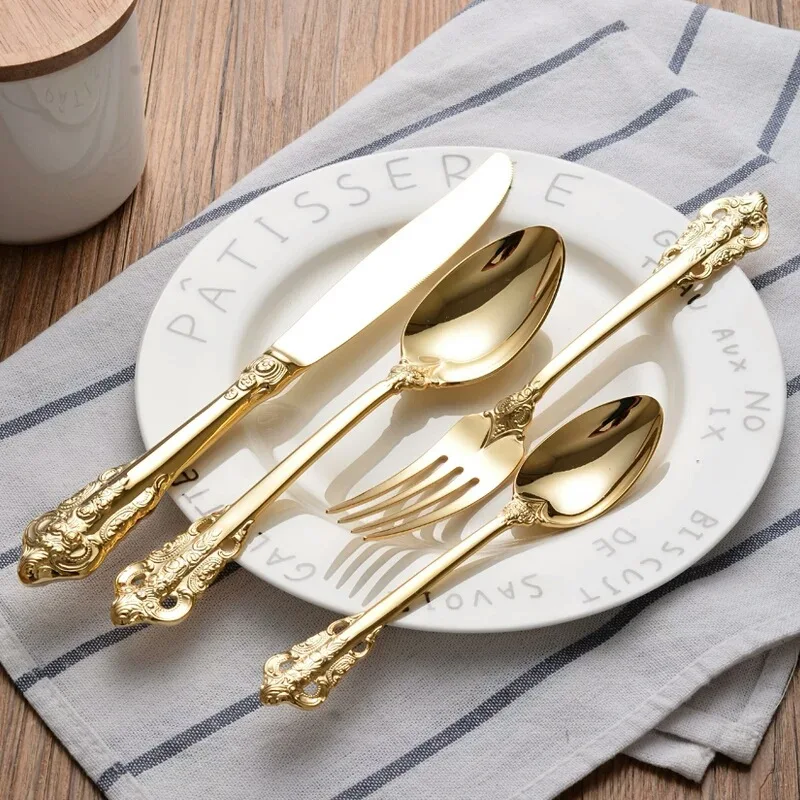Wholesale Stainless Steel European Palace Design Gold And Silver Cutlery Set Metal Fork Knives And Spoon Gift Flatware
