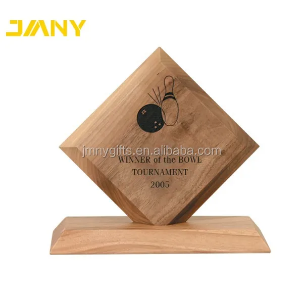 Custom New Design Laser Engraved Sports Desk Plaque Wooden Award