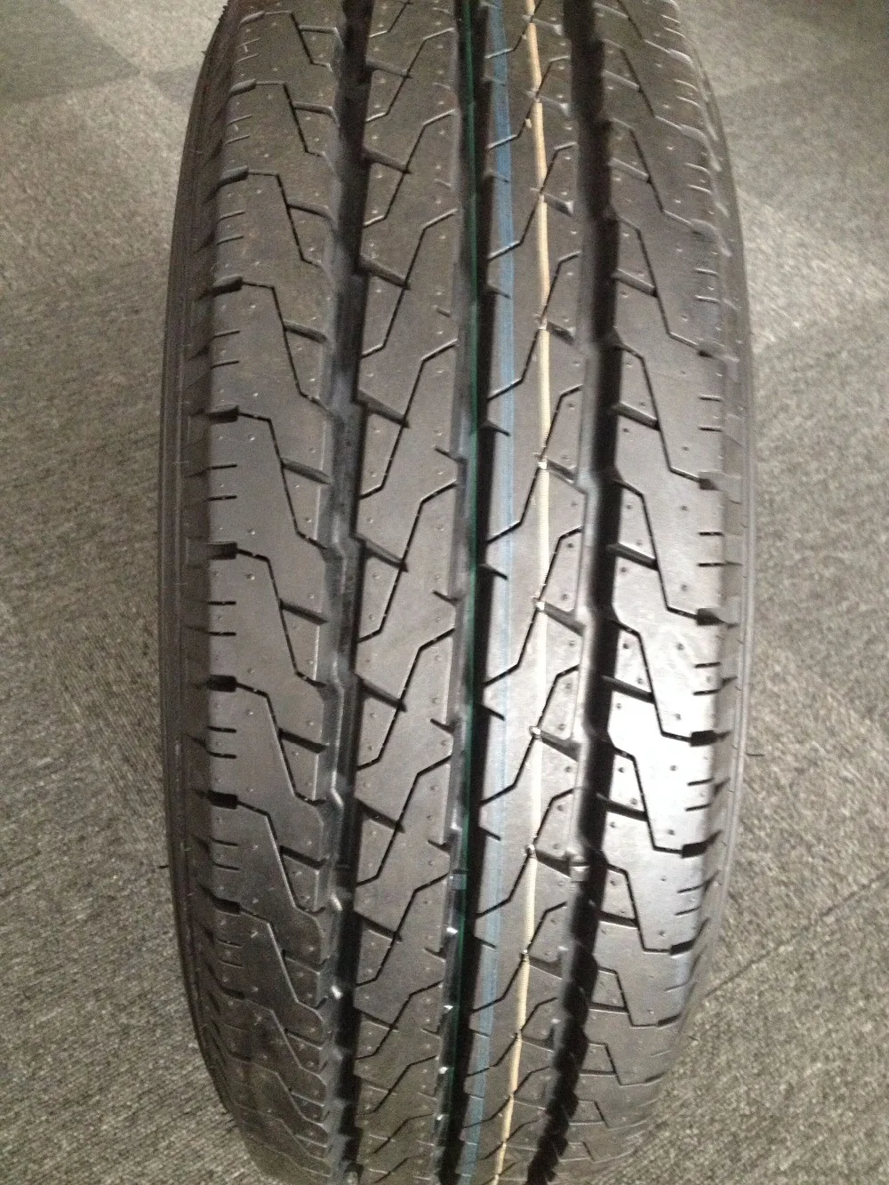 Comforser Pcr Radial Passenger Car Tire Tyre Prices In Sri Lanka Buy