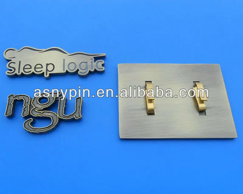 metal logo for bag (2).jpg
